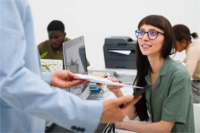 Le candidat hybride : l’atout qui fait la différence dans les métiers techniques